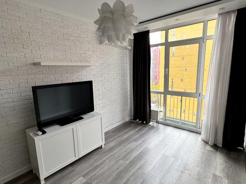 квартира за адресою Регенераторна вул., 4 к7