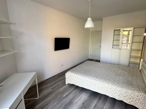 квартира за адресою Регенераторна вул., 4 к7