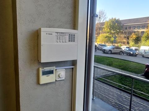 коммерческая по адресу Ивана Пулюя ул., 40