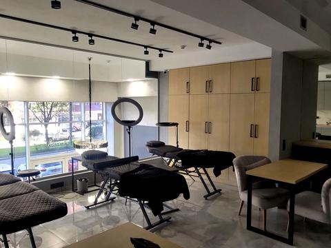 коммерческая по адресу Ивана Пулюя ул., 40