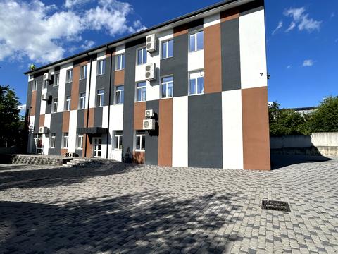 комерційна за адресою Івана Сірка вул., 11б