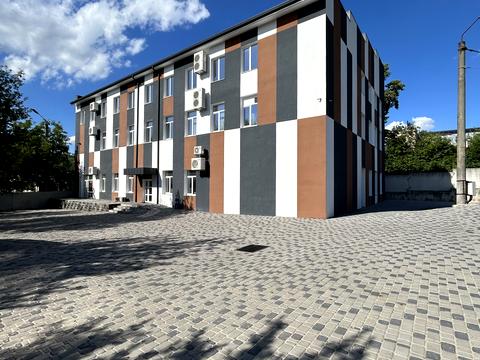 комерційна за адресою Івана Сірка вул., 11б