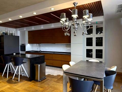 будинок за адресою Новоберегова вул., 90/51