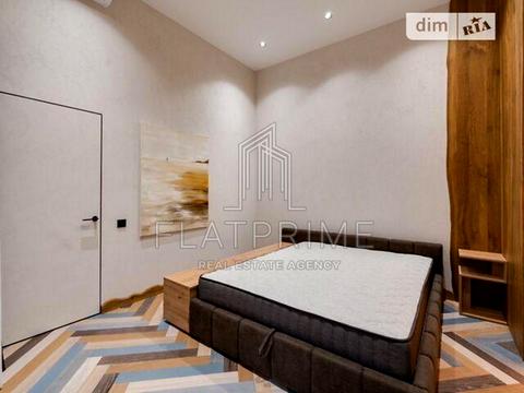 квартира за адресою Михайлівська вул., 6