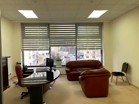 комерційна за адресою Федора Ернста вул., 36