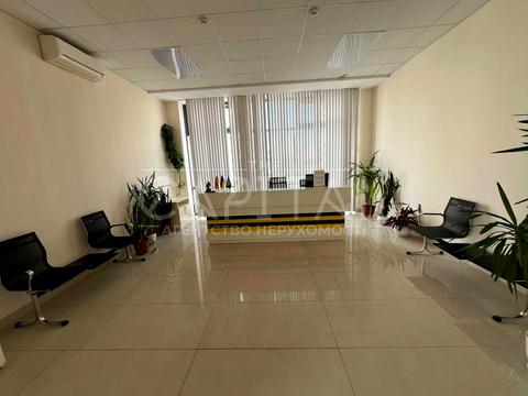 комерційна за адресою Федора Ернста вул., 36