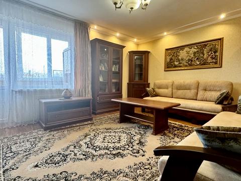 квартира за адресою Тополина вул., 18