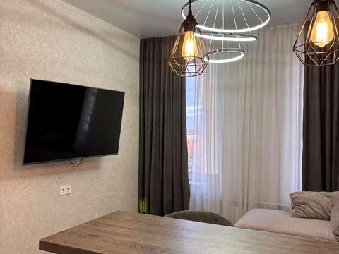 квартира по адресу Гвардейцев-Широнинцев ул., 70