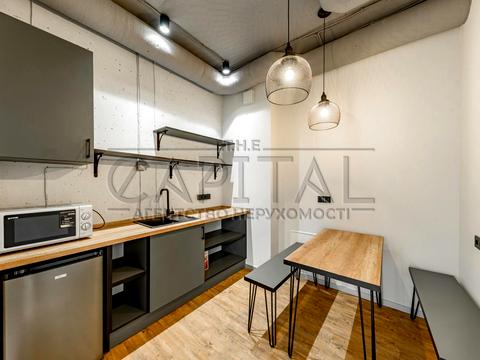 коммерческая по адресу Киев, Андрея Верхогляда ул. (Михайла Драгомирова), 14-А