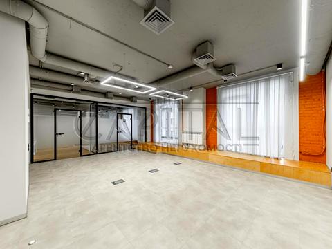 коммерческая по адресу Киев, Андрея Верхогляда ул. (Михайла Драгомирова), 14-А