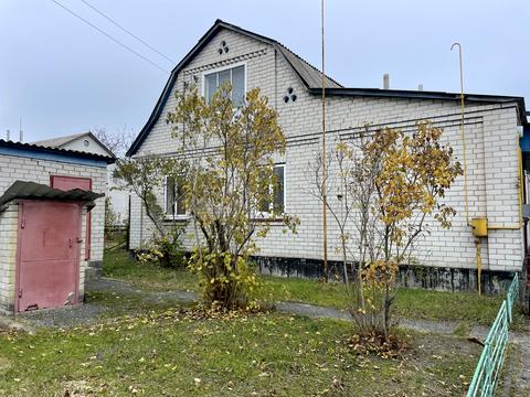 будинок за адресою Юності