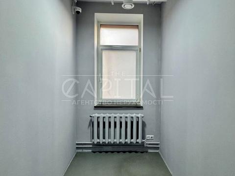 коммерческая по адресу Леси Украинки бульв., 23б