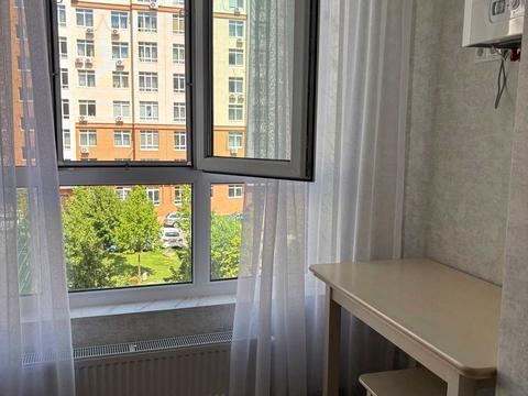 квартира за адресою Героїв Небесної Сотні просп., 40/1