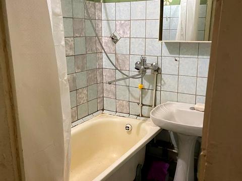 квартира за адресою Осіння вул., 7