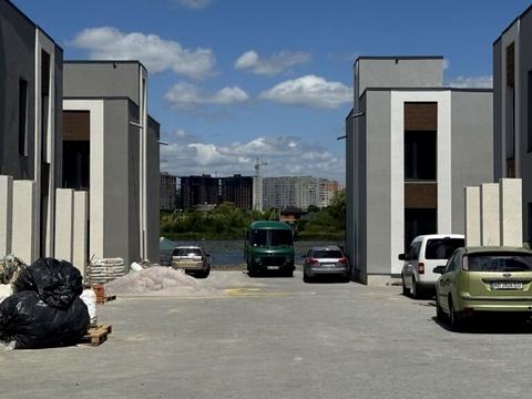 будинок за адресою Подільська вул., 1