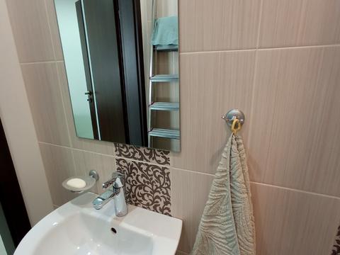 комерційна за адресою Королеви Єлизавети ІІ вул. (Глинки), 2