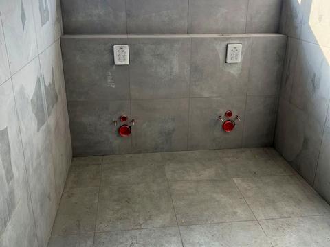 коммерческая по адресу Романа Шухевича ул., 1