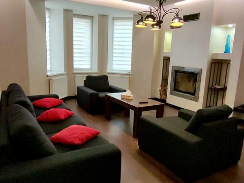 будинок за адресою Гастелло вул.