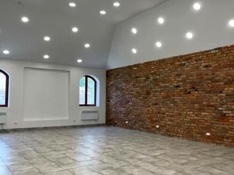 коммерческая по адресу Андрея Фабра ул. (Андрія Фабра), 8