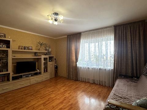 квартира за адресою Будівельників вул., 2