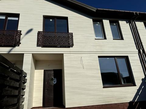 будинок за адресою 6-та Лінія вул.