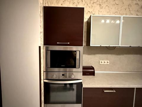 квартира за адресою Володимира Івасюка просп. (Героїв Сталінграду), 4