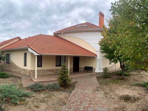 будинок за адресою Янтарна