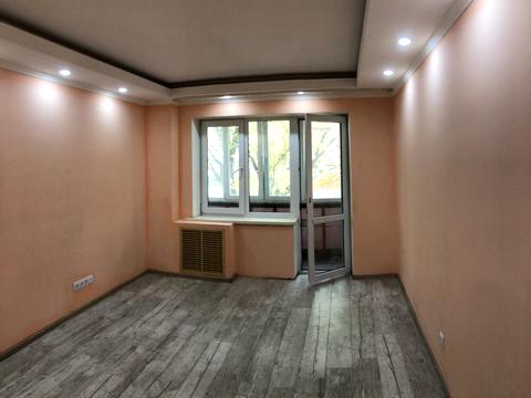 квартира за адресою Київ, Ірини Бекешкіної вул. (Генерала Карбишева), 8