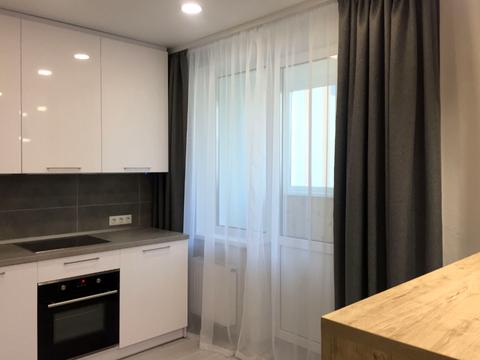 квартира за адресою Сергія Данченка вул., 32