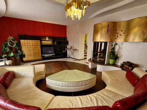 будинок за адресою Дніпро, Михайла Комарова вул.