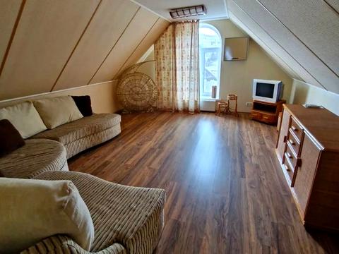 будинок за адресою Дніпро, Михайла Комарова вул.