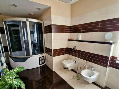 будинок за адресою Дніпро, Михайла Комарова вул.