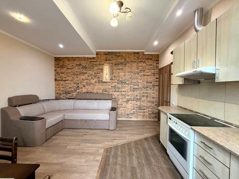 квартира за адресою Данила Галицького вул., 16б