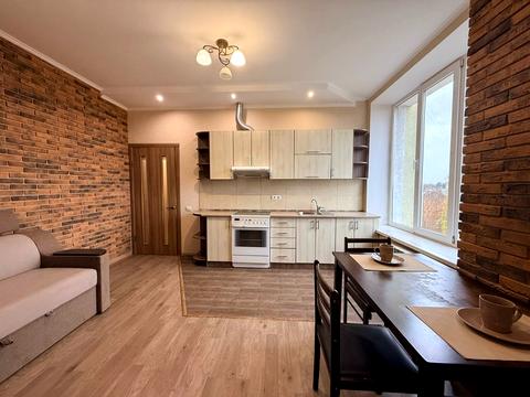 квартира за адресою Данила Галицького вул., 16б