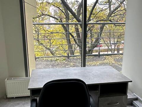 коммерческая по адресу Дмитрия Яворницкого просп. (Карла Маркса), 27-А