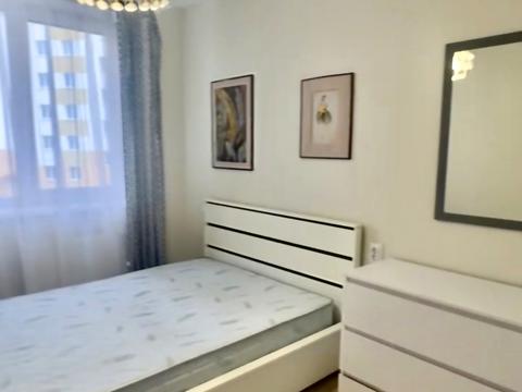 квартира за адресою Льва Ландау просп. (50-річчя СРСР), 52-Б