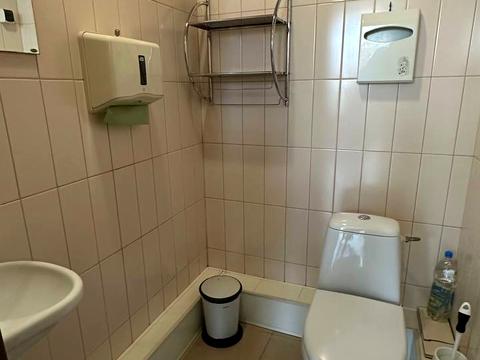 комерційна за адресою Дмитра Яворницького просп. (Карла Маркса), 27-А