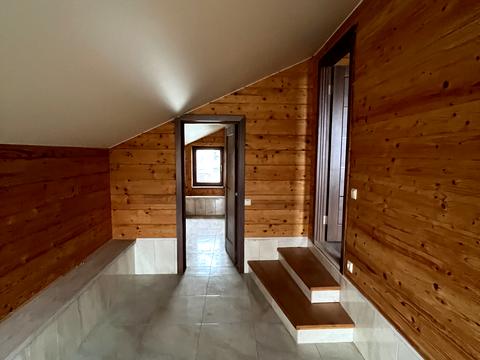 дом по адресу лікарська, 37