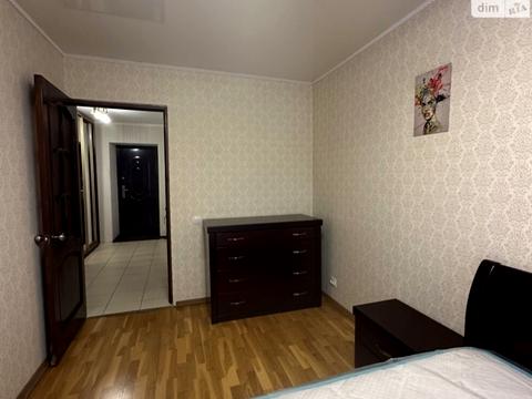 квартира по адресу Евгения Чикаленко ул., 68б