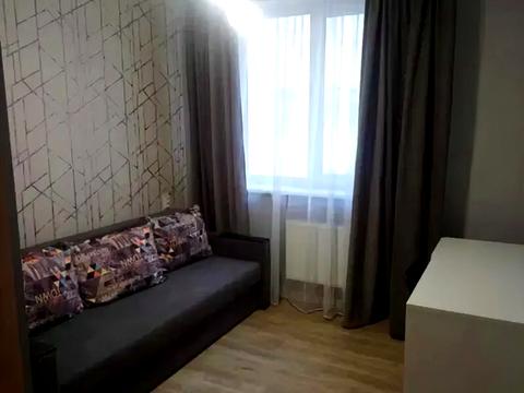 квартира за адресою Льва Ландау просп. (50-річчя СРСР), 52-Б