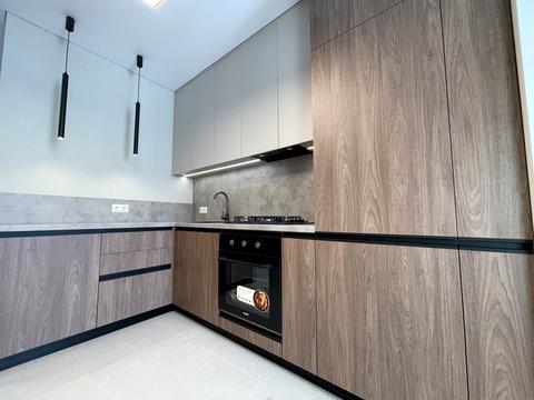 квартира за адресою Миру вул., 12