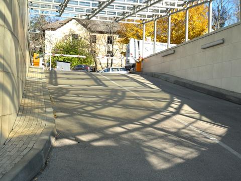 паркомісце за адресою Іоанна Павла II вул. (Патріса Лумумби), 6/1