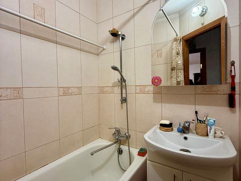 квартира за адресою Генерала Генадія Воробйова вул. (Курська), 10-А