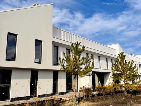 дом по адресу Рассветная ул.