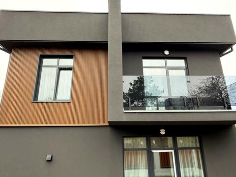 будинок за адресою Садова 49а