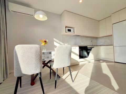 квартира за адресою Олександра Олеся вул., 1