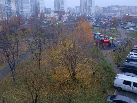 квартира за адресою Червоної Калини просп. (Володимира Маяковського), 53