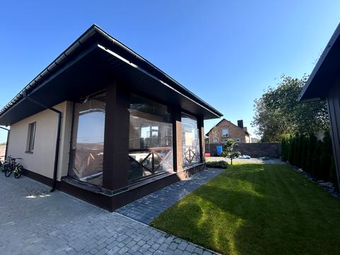 будинок за адресою Сонячна вул.