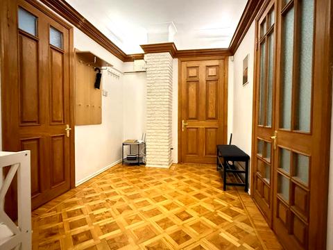 квартира за адресою Воскресенська вул. (Леніна), 1-Б