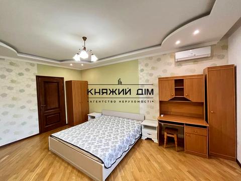 квартира за адресою Голосіївський просп. (40-річчя Жовтня), 30-В